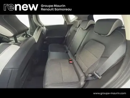 Photo 13 Renault Captur  1.6 E-Tech hybride 145ch Techno Fast Track