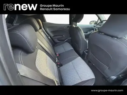 Photo 14 Renault Clio Gén. V (BJA) Ph1 NG Evolution 5