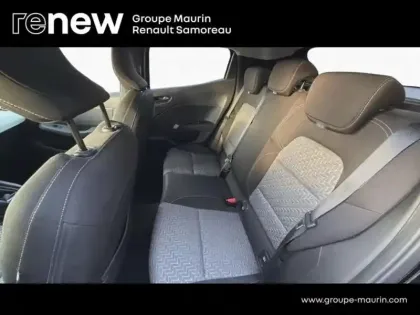 Photo 13 Renault Clio Gén. V (BJA) Ph1 NG Evolution 5