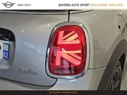 Photo 6 Mini Mini  Cooper 136ch  Edition Camden BVA7