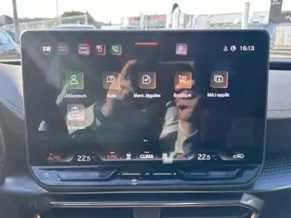 Photo 10 Cupra Leon  1.5 eTSI Hybrid 150ch V DSG7