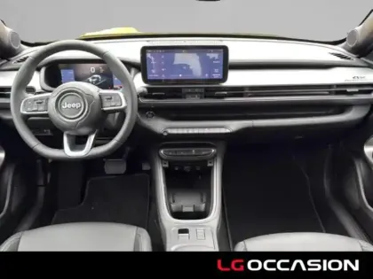 Photo 8 Jeep Avenger  1.2 Turbo T3 145ch MHEV Overland BVR6 4xe