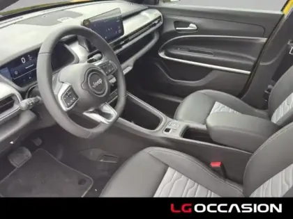 Photo 9 Jeep Avenger  1.2 Turbo T3 145ch MHEV Overland BVR6 4xe