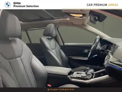 Photo 15 BMW Serie 3 Série 3 Touring 318dA MH 150ch Edition Sport