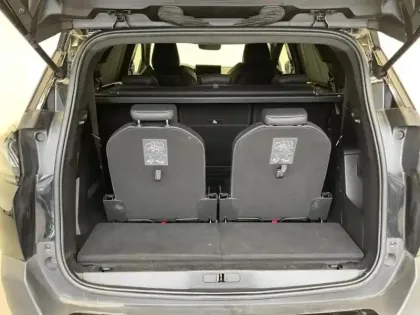 Photo 5 Peugeot 5008  2.0 BlueHDi 180ch S&S GT EAT8