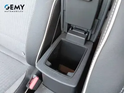 Photo 27 Renault Clio  E-Tech full hybrid 145 ch GSR2