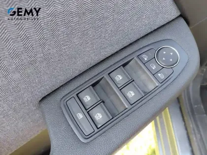 Photo 42 Renault Clio  E-Tech full hybrid 145 ch GSR2