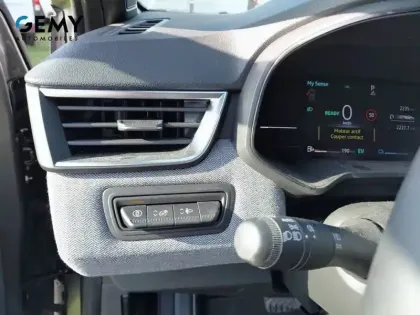 Photo 43 Renault Clio  E-Tech full hybrid 145 ch GSR2