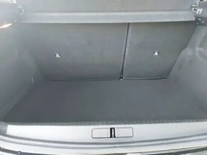 Photo 44 Peugeot 208  PureTech 100 S&S BVM6