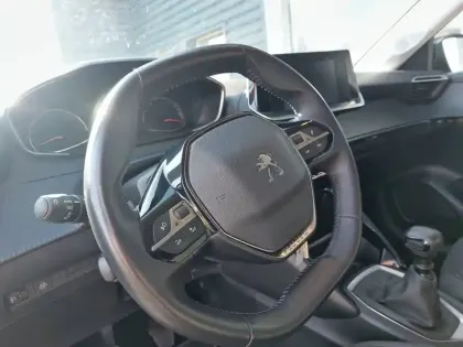 Photo 28 Peugeot 208 Gén. II Ph1 NG Style 5