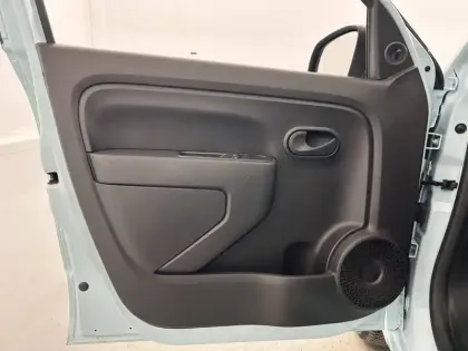 Photo 19 Renault Twingo Gén. III (C07) Ph2 Life 5