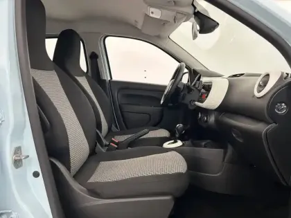 Photo 22 Renault Twingo Gén. III (C07) Ph2 Life 5