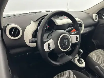 Photo 18 Renault Twingo Gén. III (C07) Ph2 Life 5