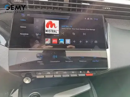 Photo 66 Peugeot 308  SW BlueHDi 130ch S&S EAT8