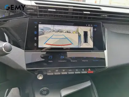 Photo 15 Peugeot 308  SW BlueHDi 130ch S&S EAT8