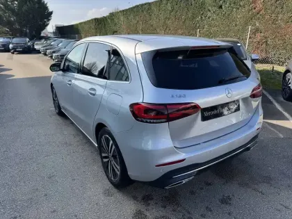 Photo 39 Mercedes Classe B  180 7G-DCT