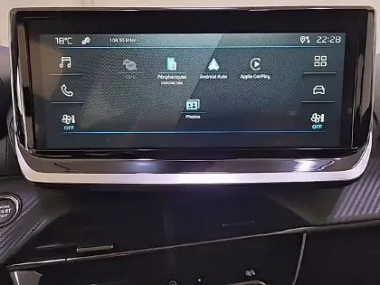 Photo 22 Peugeot 208  PureTech 100 S&S BVM6