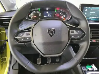 Photo 36 Peugeot 208 Gén. II Ph2 Active 5