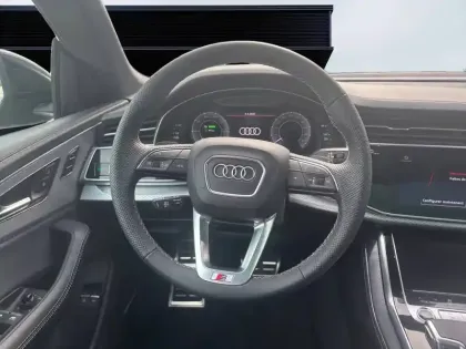 Photo 11 Audi Q8  60 TFSI e 490 Tiptronic 8 quattro
