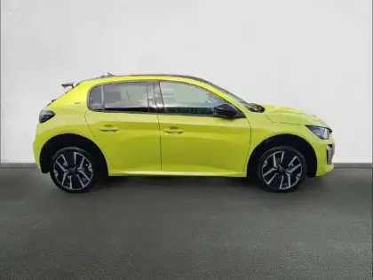 Photo 43 Peugeot 208  Hybrid 100 e-DCS6