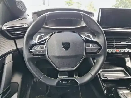 Photo 28 Peugeot 208 Gén. II Ph2 GT 5