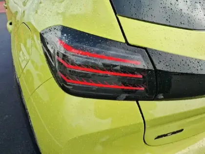 Photo 36 Peugeot 208 Gén. II Ph2 GT 5