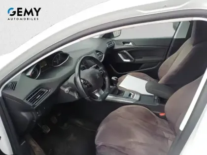 Photo 8 Peugeot 308  BlueHDi 100ch S&S BVM6