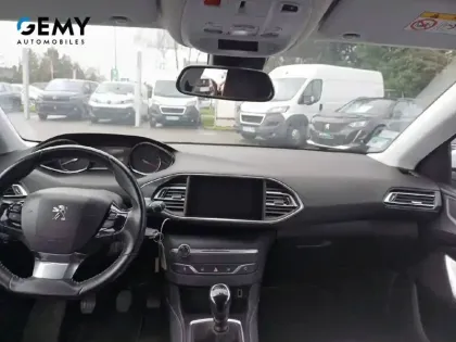 Photo 7 Peugeot 308  BlueHDi 100ch S&S BVM6