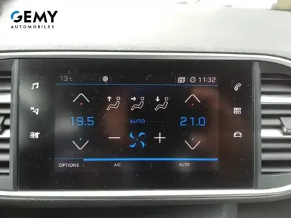 Photo 17 Peugeot 308  BlueHDi 100ch S&S BVM6