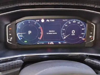 Photo 40 Volkswagen T-cross Gén. I Ph1 NG R-Line Tech 5