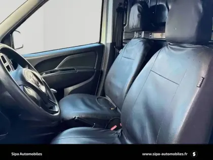 Photo 5 Fiat Doblo Gén. II Ph2 NG Pack 3