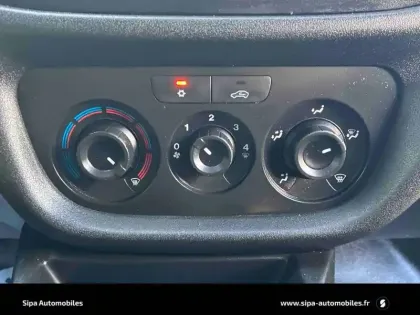 Photo 15 Fiat Doblo Gén. II Ph2 NG Pack 3