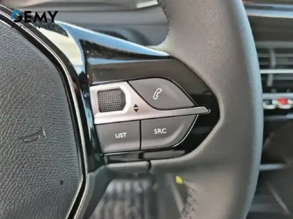 Photo 12 Peugeot 208  Electrique 54 kWh 156ch