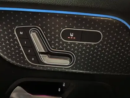 Photo 6 Mercedes EQA  250+