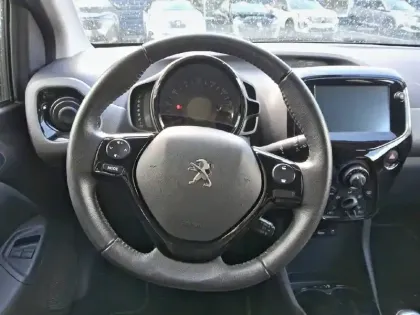 Photo 8 Peugeot 108  VTi 72ch S&S BVM5