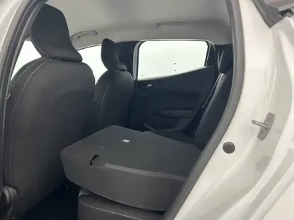 Photo 28 Renault Clio Gén. V (BJA) Ph2 Evolution 5