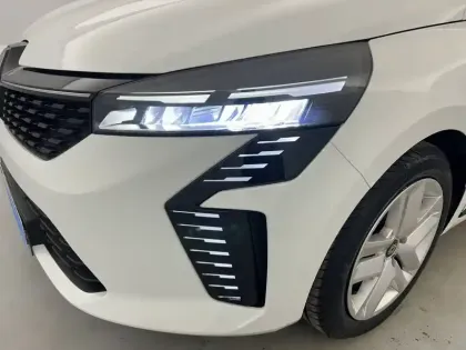 Photo 24 Renault Clio Gén. V (BJA) Ph2 Evolution 5