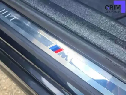 Photo 49 BMW Serie 3 Touring 330e 292 ch BVA8