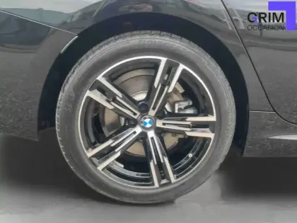 Photo 39 BMW Serie 3 Touring 330e 292 ch BVA8