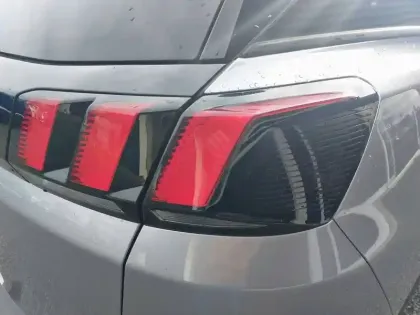 Photo 16 Peugeot 3008  BlueHDi 130ch S&S EAT8