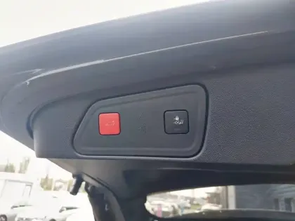 Photo 18 Peugeot 3008  BlueHDi 130ch S&S EAT8