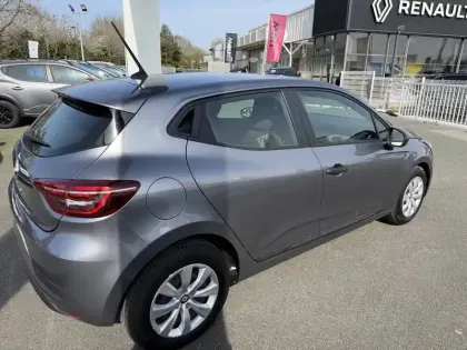 Photo 19 Renault Clio Gén. V (BJA) Ph1 NG Authentic 5