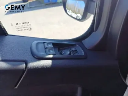 Photo 37 Renault Master  FGN TRAC F3500 L2H2 BLUE DCI 135