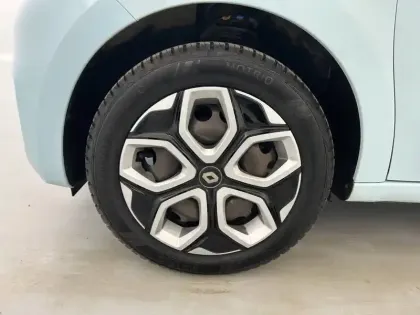 Photo 27 Renault Twingo Gén. III (C07) Ph2 Limited 5