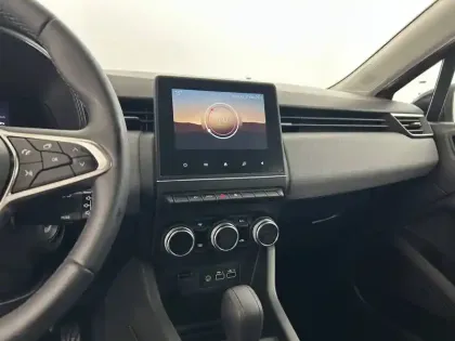 Photo 11 Renault Clio Gén. V (BJA) Ph2 Evolution 5