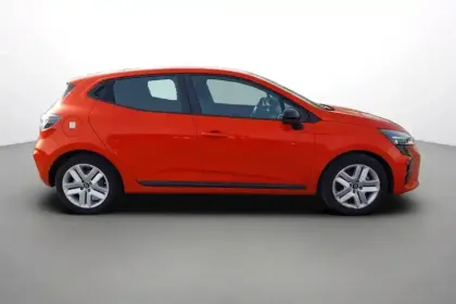 Photo 5 Renault Clio  E-Tech full hybrid 145 ch GSR2