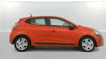 Photo 35 Renault Clio  E-Tech full hybrid 145 ch GSR2