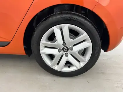 Photo 19 Renault Clio Gén. V (BJA) Ph2 Evolution 5