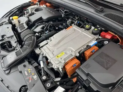 Photo 54 Renault Clio  E-Tech full hybrid 145 ch GSR2
