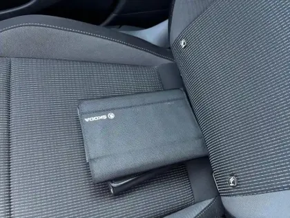 Photo 15 Skoda Octavia Gén. IV Ph1 Business 5